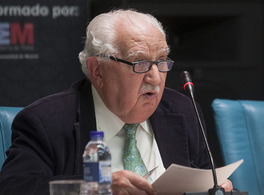 Casa Árabe rinde homenaje al profesor Pedro Martínez Montávez 