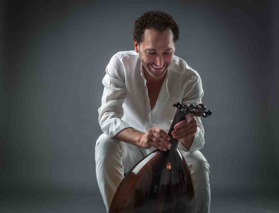 Naseer Shamma, "Artista UNESCO para la paz"