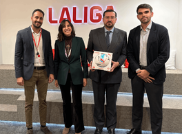 Casa Árabe visita las instalaciones de La Liga