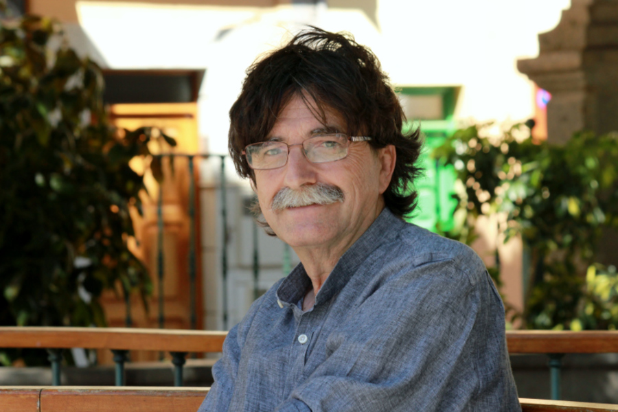 Homenaje al escritor Antonio Lozano