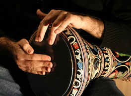 Talleres de sonidos y percusión egipcia 