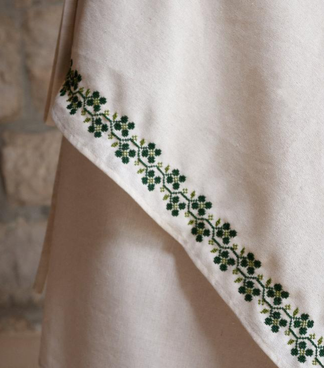 Aprende bordado palestino y personaliza tu ropa y complementos