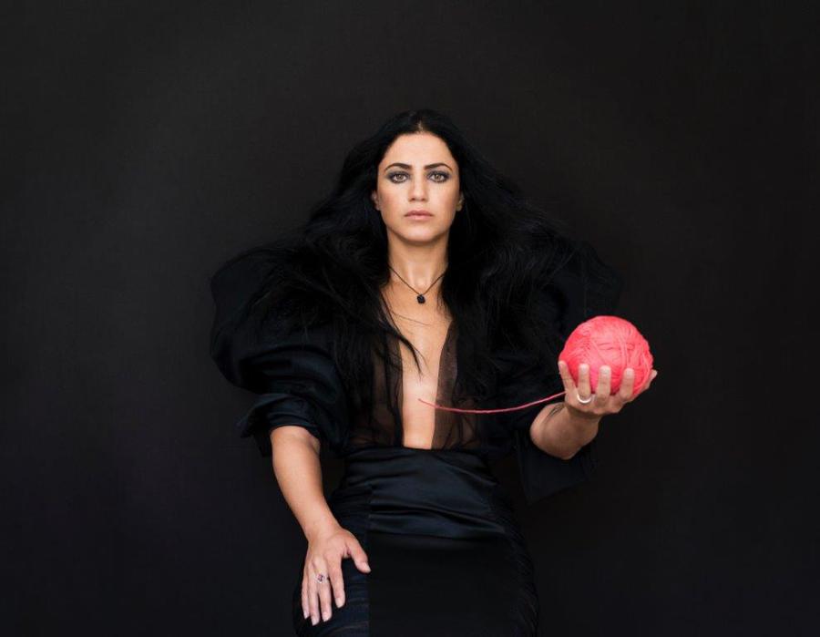 La tunecina Emel Mathlouthi, en el festival Ellas Crean