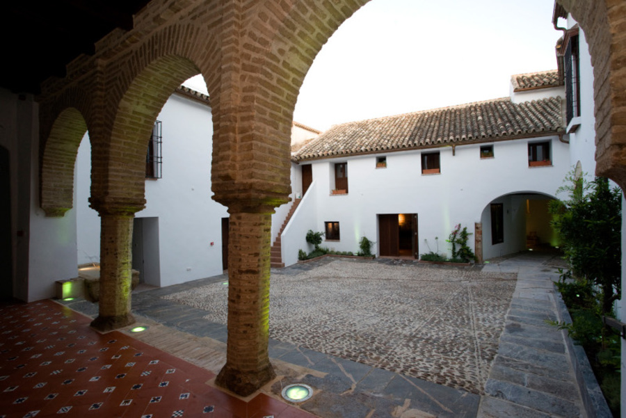 Urban Sketchers Córdoba en Casa Árabe